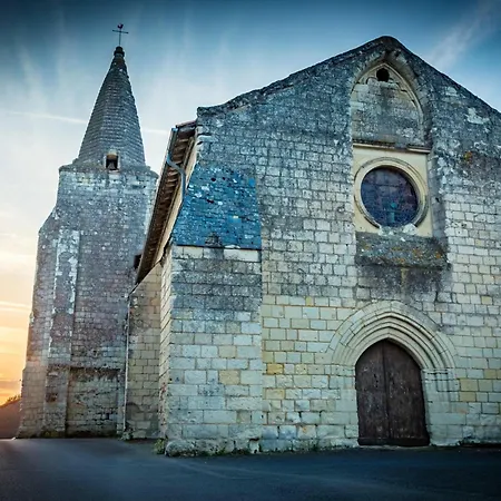 Feriehus Maison Charmante En Campagne A Mouterre-silly, Jardin, Terrasse. Mouterre-Silly