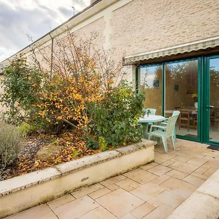 Feriehus Maison Charmante En Campagne A Mouterre-silly, Jardin, Terrasse.