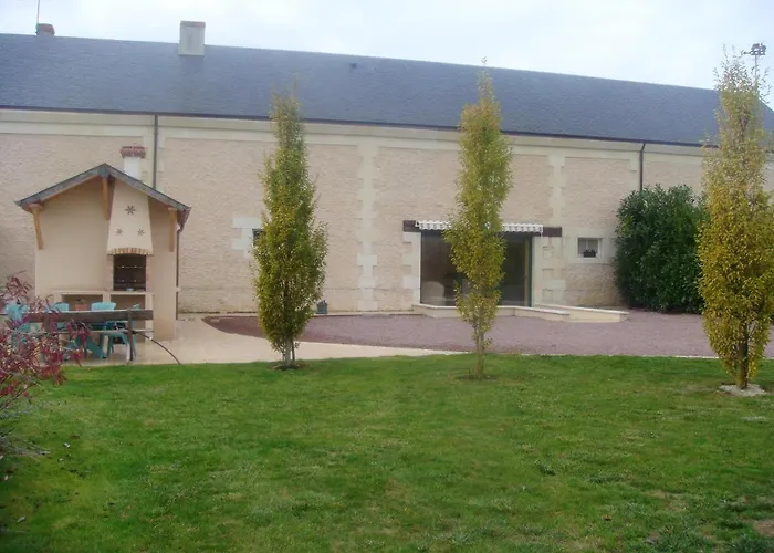 Maison Charmante En Campagne A Mouterre-silly, Jardin, Terrasse.