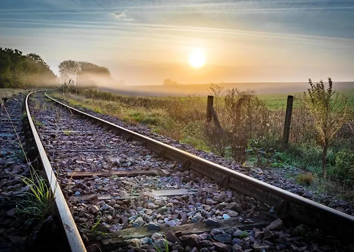 Maison Charmante En Campagne A Mouterre-silly, Jardin, Terrasse. *
